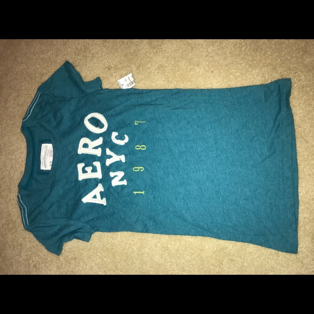 Aeropostale t short new with tags